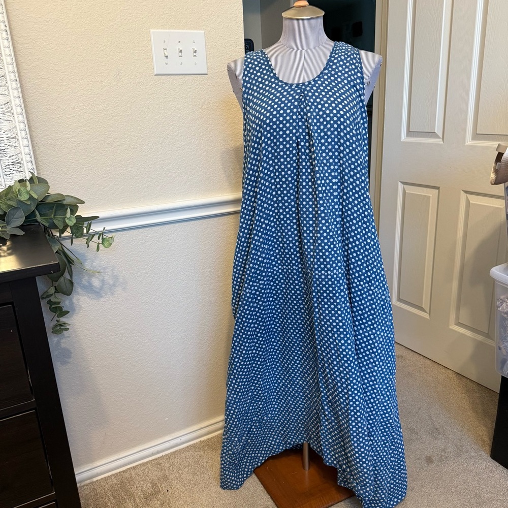 Blue Polka Dot Sleeveless Dress M/L island bungalow - Picture 2 of 12